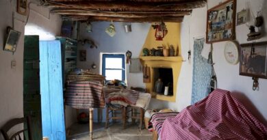 Διαδρομές στη Μάρπησσα 2022: Θέρος στην παριανή κατοικιά